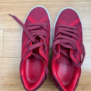 Burberry Burgundy and Red Lace-Up Sneakers (5.5)